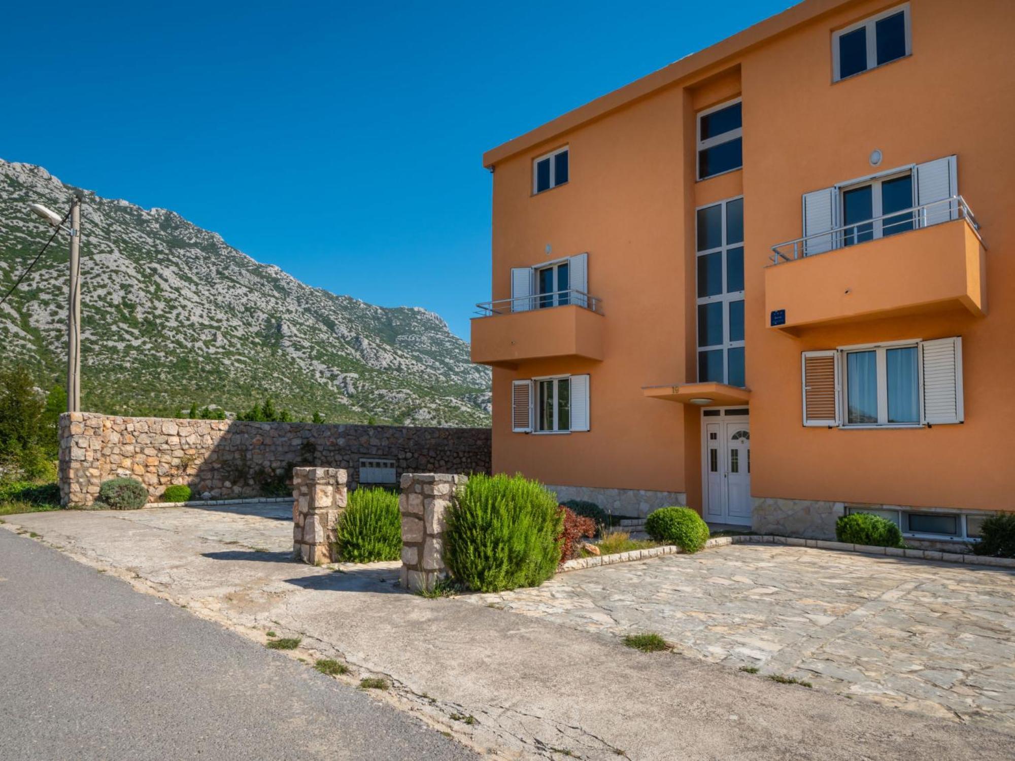 Apartment Golub-4 By Interhome Цесариця Екстер'єр фото